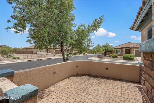 10088 S Black Surrey Drive, Vail, AZ 85641