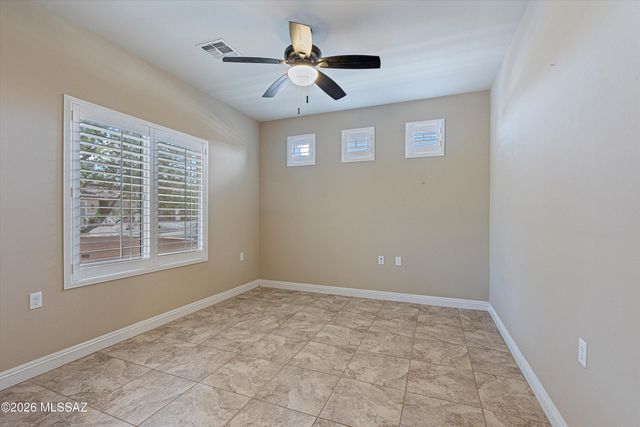 10088 S Black Surrey Drive, Vail, AZ 85641