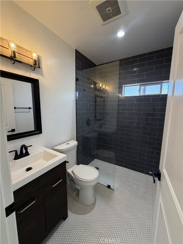 6024 Lindley Avenue, Encino, CA 91316