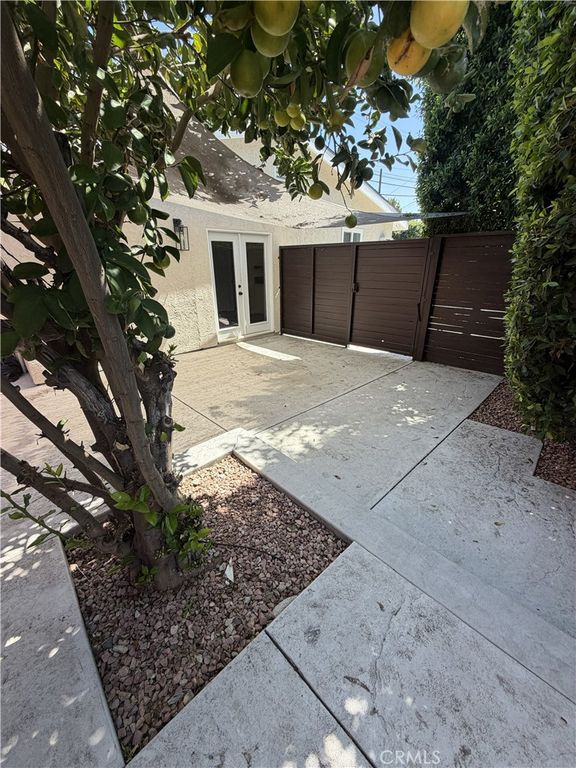 6024 Lindley Avenue, Encino, CA 91316