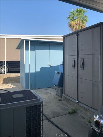 1630 S Barranca Ave 103, Glendora, CA 91740