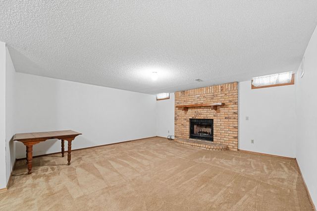 10029 W Dora, Wichita, KS 67209
