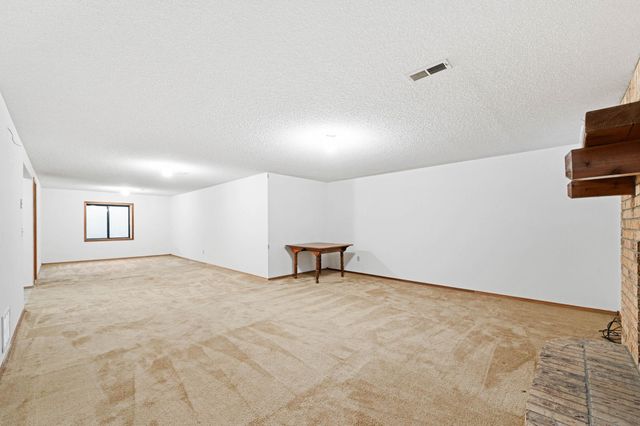 10029 W Dora, Wichita, KS 67209