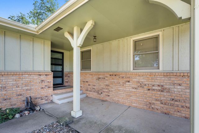 10029 W Dora, Wichita, KS 67209