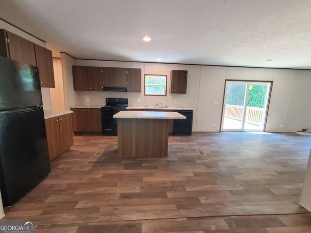 75 Timber Creek, Marble Hill, GA 30148