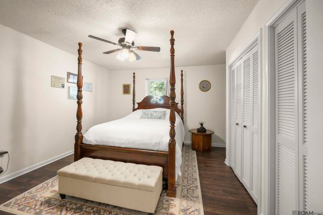 348 Chippenham Dr, Baton Rouge, LA 70808