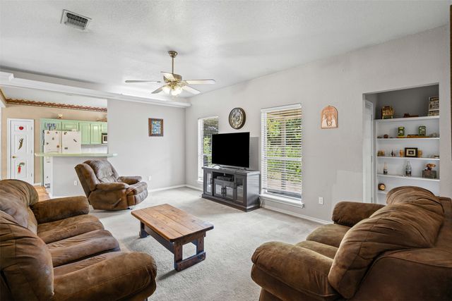 101 Black Forest Drive, Weatherford, TX 76086