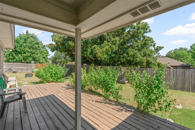 101 Black Forest Drive, Weatherford, TX 76086