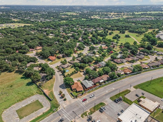 101 Black Forest Drive, Weatherford, TX 76086