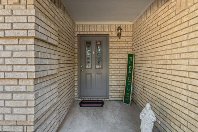 101 Black Forest Drive, Weatherford, TX 76086