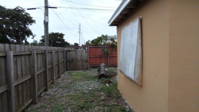 700 N 70th Ave 700, Hollywood, FL 33024