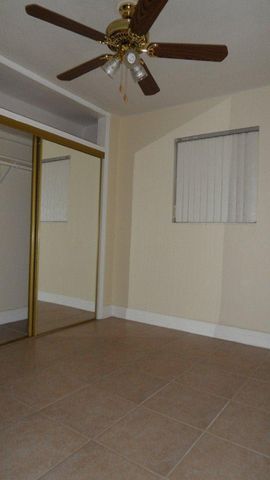 700 N 70th Ave 700, Hollywood, FL 33024