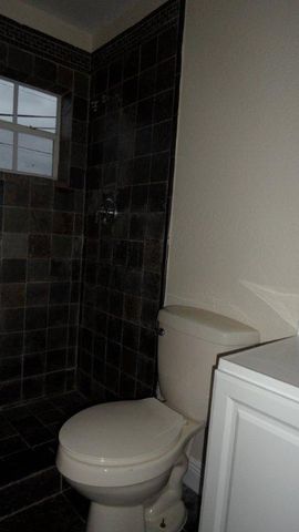 700 N 70th Ave 700, Hollywood, FL 33024