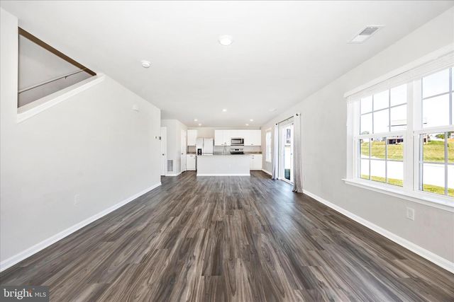 89 GUMSPRING DR, Charles Town, WV 25414