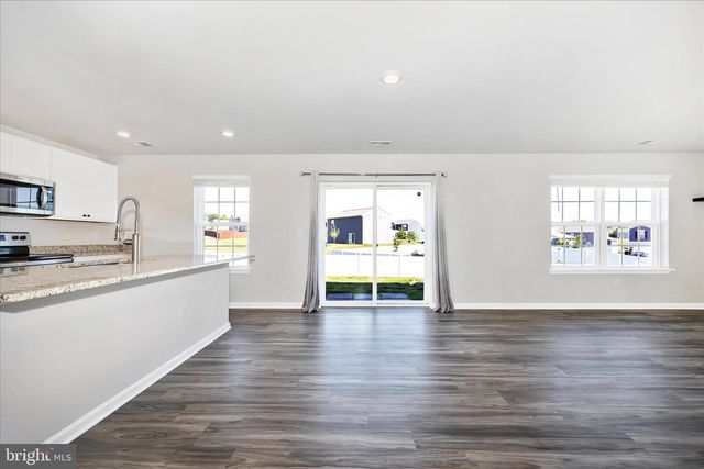 89 GUMSPRING DR, Charles Town, WV 25414