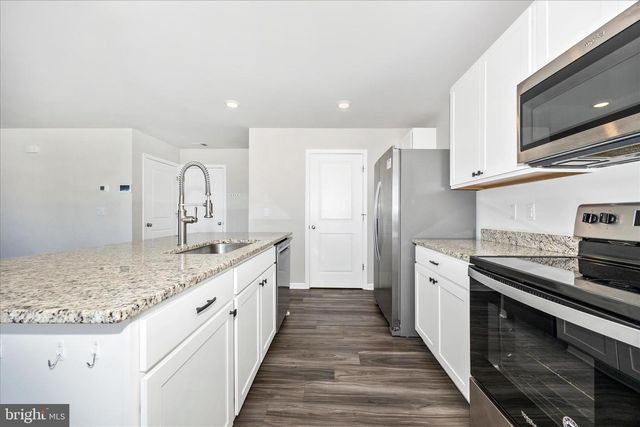 89 GUMSPRING DR, Charles Town, WV 25414