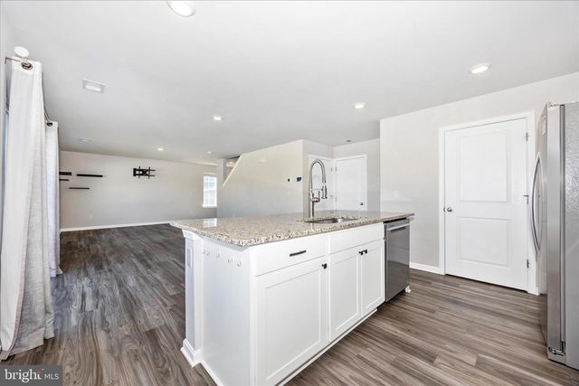 89 GUMSPRING DR, Charles Town, WV 25414