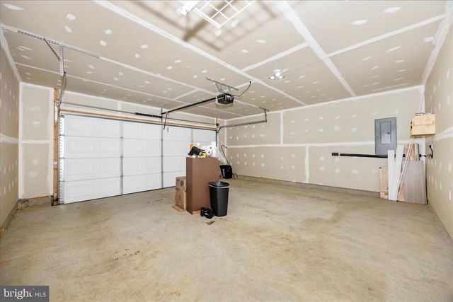 89 GUMSPRING DR, Charles Town, WV 25414