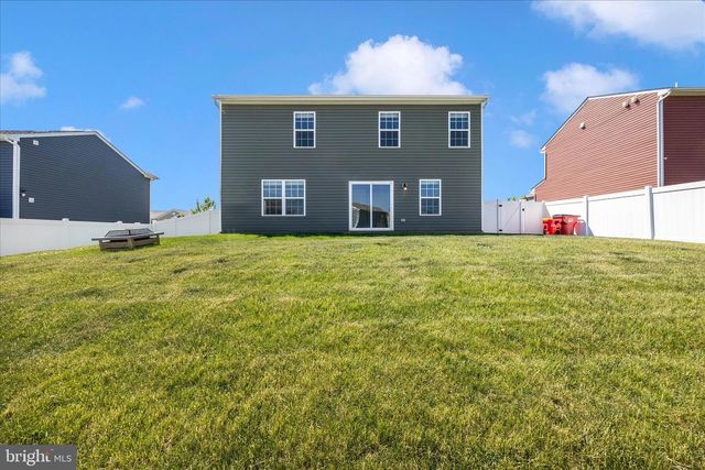 89 GUMSPRING DR, Charles Town, WV 25414