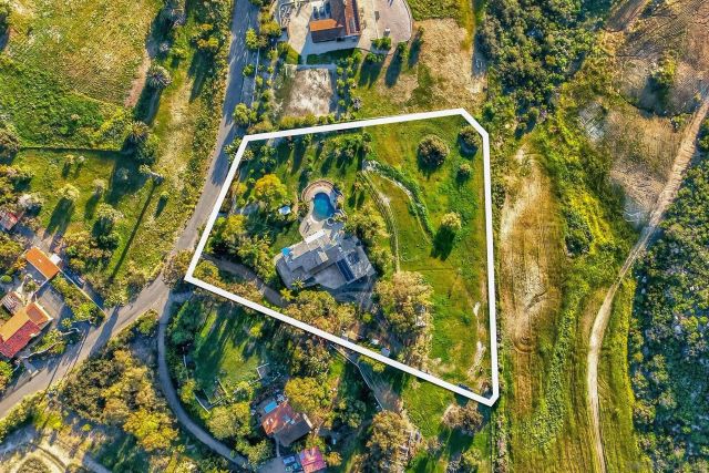 5930 Camino Baja Cerro, Fallbrook, CA 92028