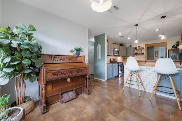 113 Arikara ST, Buda, TX 78610