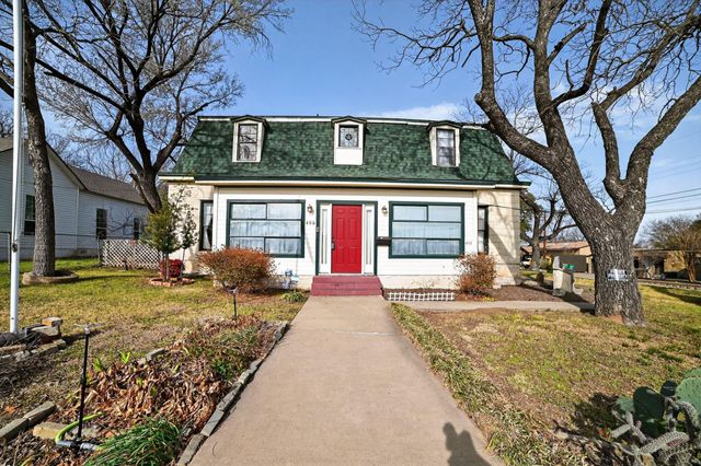400 S Main ST, Belton, TX 76513