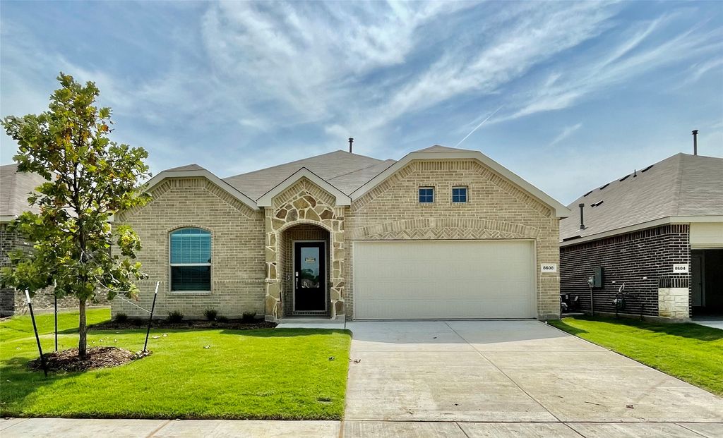 8608 Whistling Duck Drive, Mckinney, TX 75071