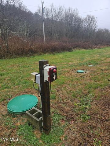 2949 Highway 321, Parrottsville, TN 37843