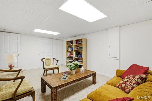 12080 Spruce Haven Drive, Creve Coeur, MO 63146