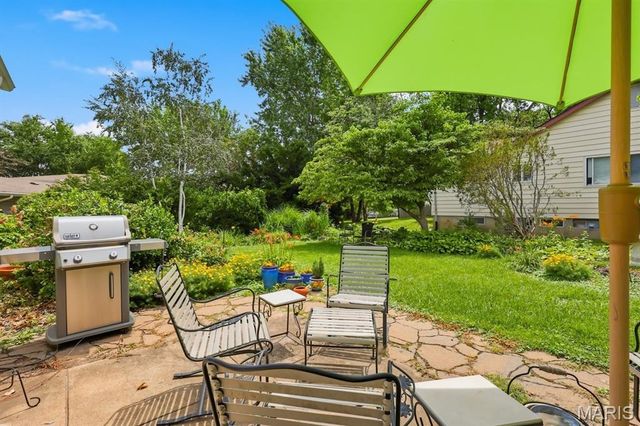 12080 Spruce Haven Drive, Creve Coeur, MO 63146