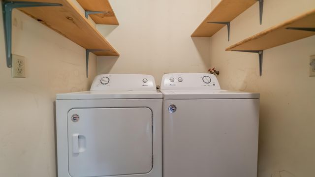 6698 Monument Avenue, Portage, IN 46368