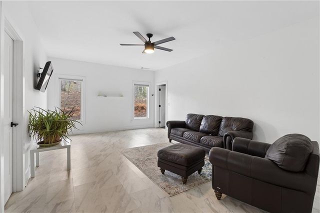 201 Rocky Road, Dawsonville, GA 30534
