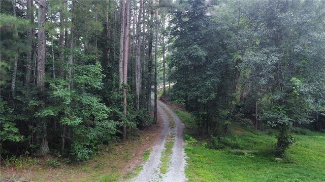 201 Rocky Road, Dawsonville, GA 30534