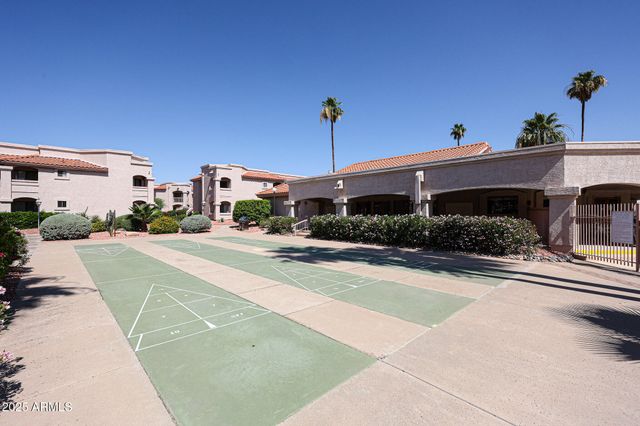 9151 W GREENWAY Road 162, Peoria, AZ 85381