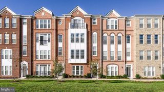 42823 BURRELL SQ, Ashburn, VA 20147