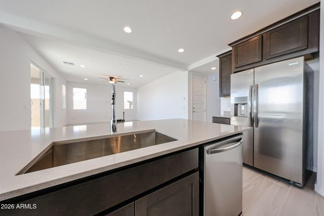 11941 W CALLE DE POMPAS Lane, Peoria, AZ 85383