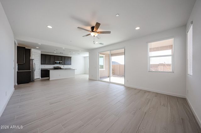 11941 W CALLE DE POMPAS Lane, Peoria, AZ 85383