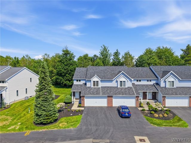 5477 Village Station Circle, Clarence, NY 14221
