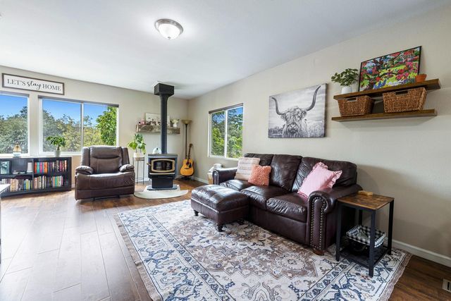 34633 Robles Road, Auberry, CA 93602