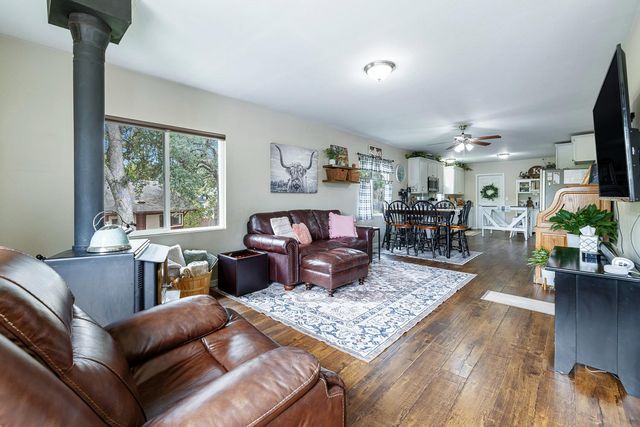 34633 Robles Road, Auberry, CA 93602