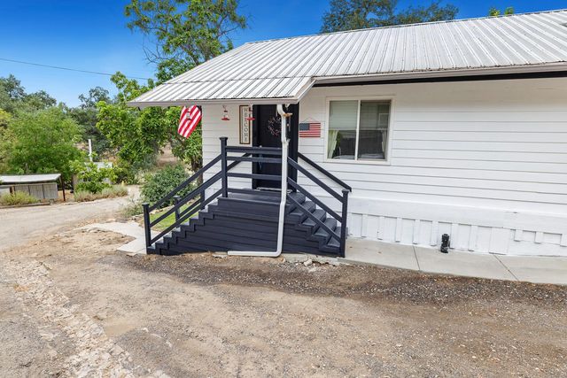34633 Robles Road, Auberry, CA 93602