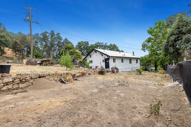 34633 Robles Road, Auberry, CA 93602