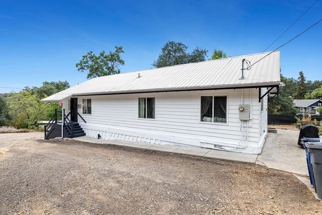 34633 Robles Road, Auberry, CA 93602
