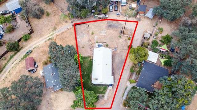 34633 Robles Road, Auberry, CA 93602