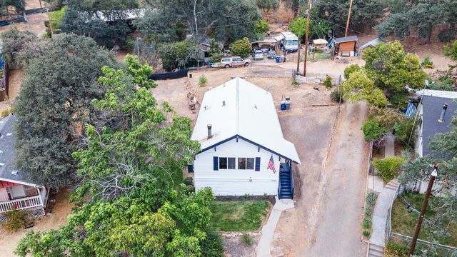 34633 Robles Road, Auberry, CA 93602