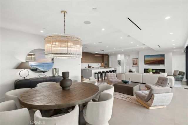 654 Canyon View Drive, Laguna Beach, CA 92651