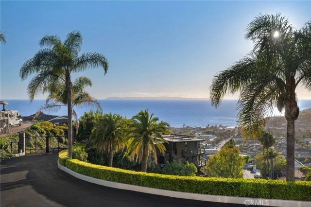 654 Canyon View Drive, Laguna Beach, CA 92651