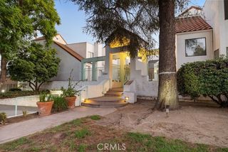 1340 Glenwood Road 8, Glendale, CA 91201