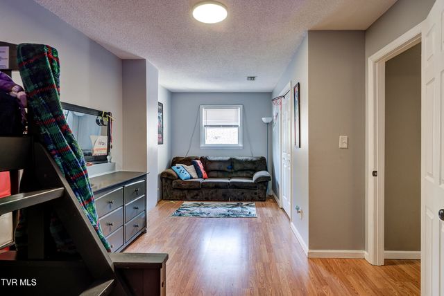 205 Windridge Colony -, Johnson City, TN 37601