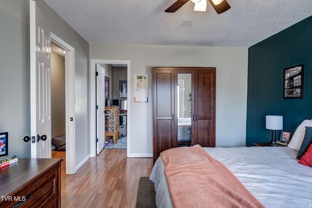 205 Windridge Colony -, Johnson City, TN 37601